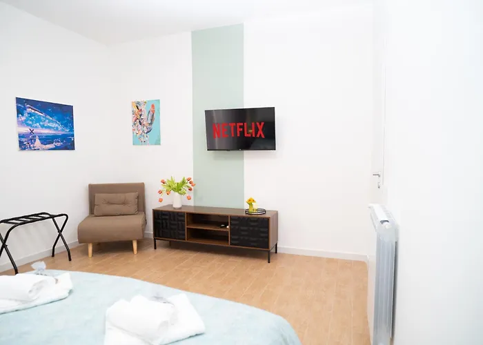 Apartment Comfort And Metro 2 Steps Away, Perfect For 3 Guests - Ginepri 73 Rome