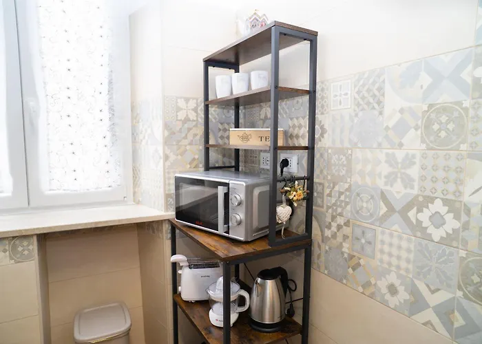 Comfort And Metro 2 Steps Away, Perfect For 3 Guests - Ginepri 73 Rome